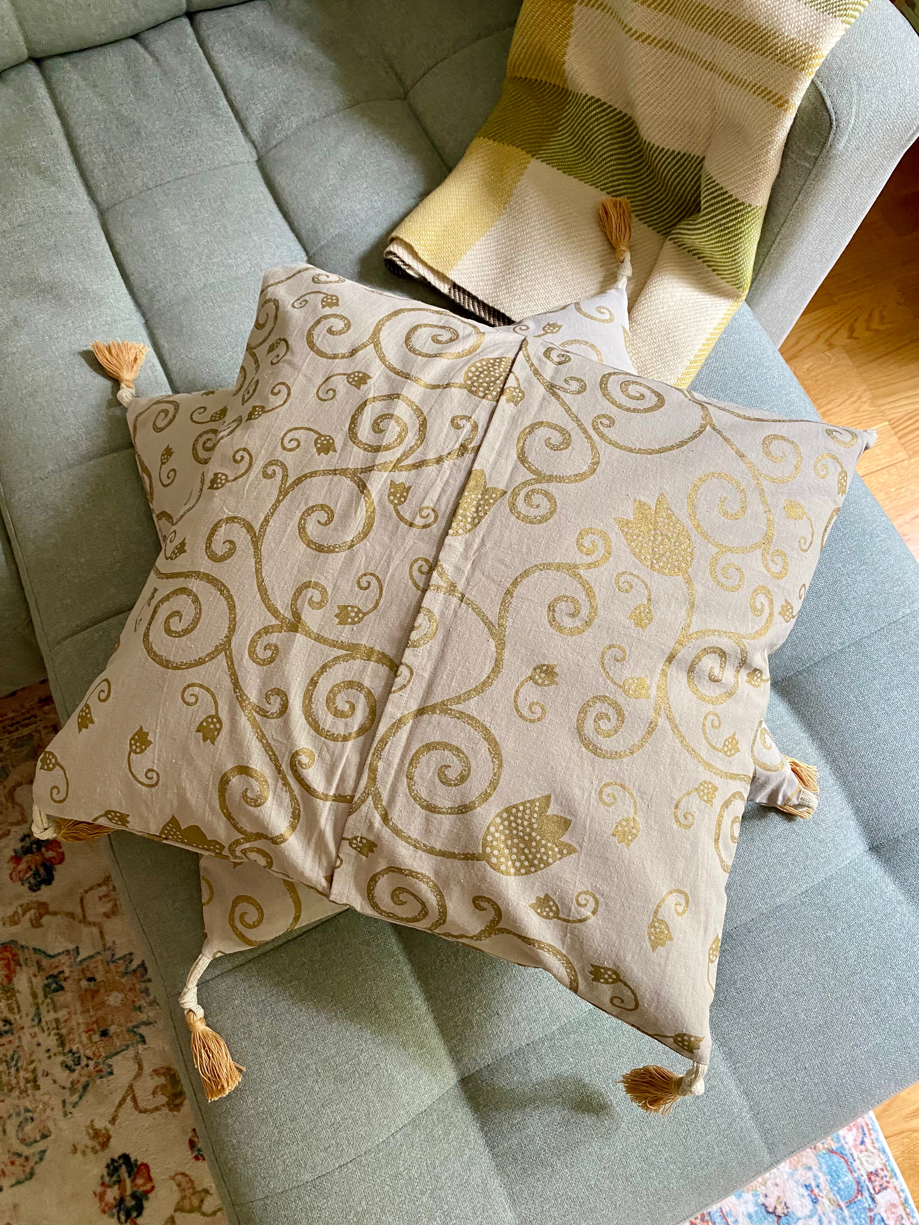 Flora-koristetyynynpäällinen