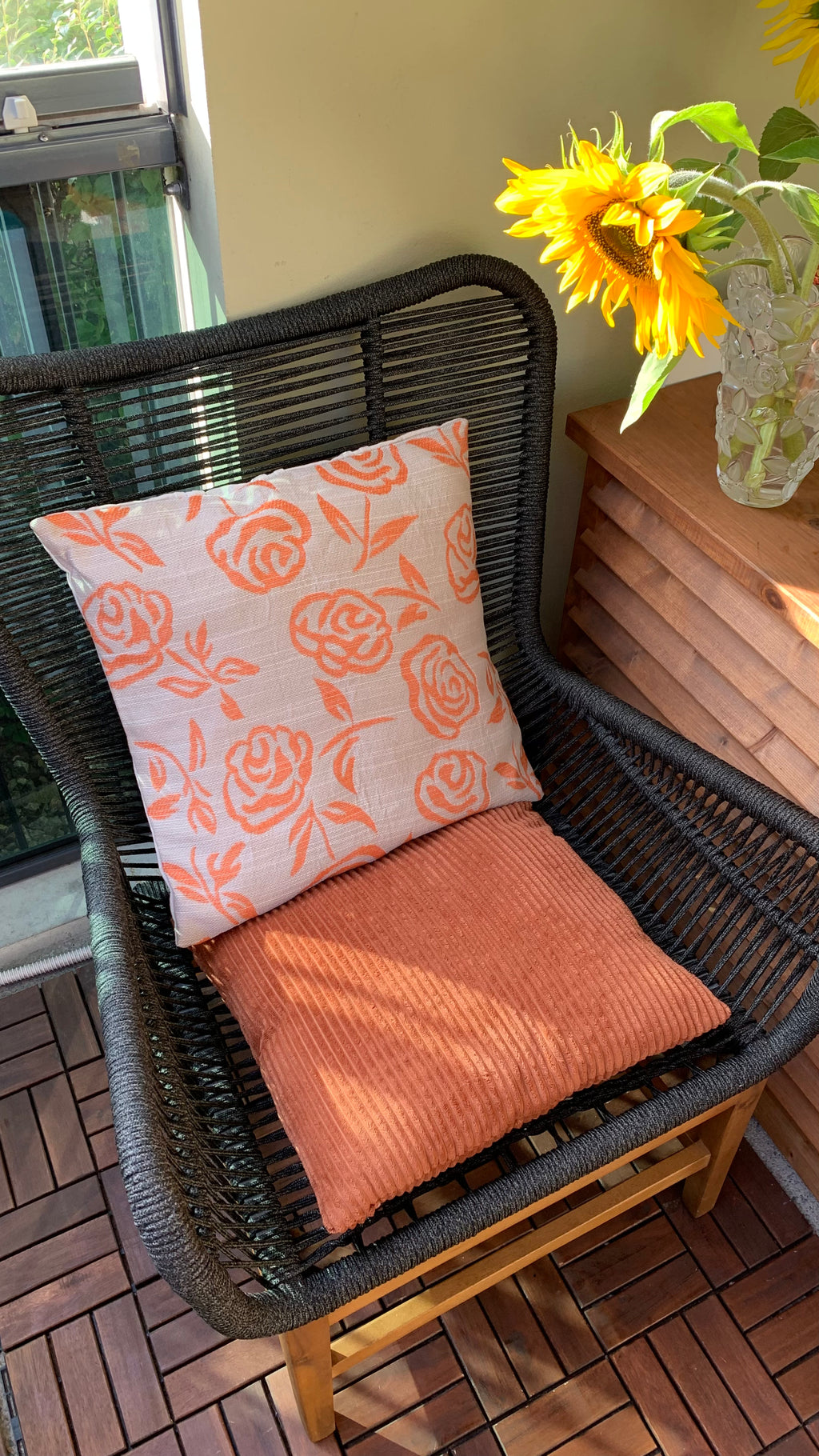 Ruusu koristetyynynpäällinen