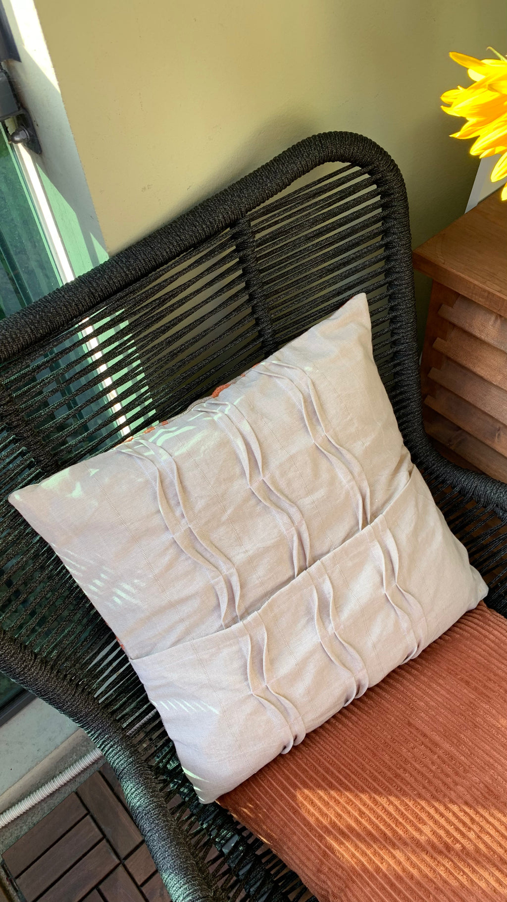 Ruusu koristetyynynpäällinen