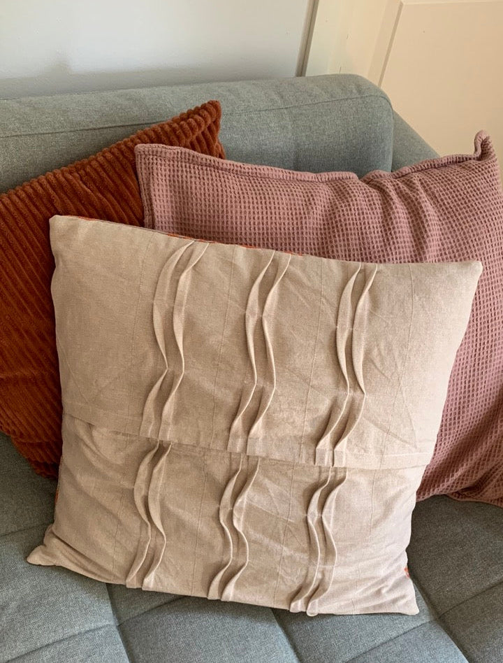 Ruusu koristetyynynpäällinen